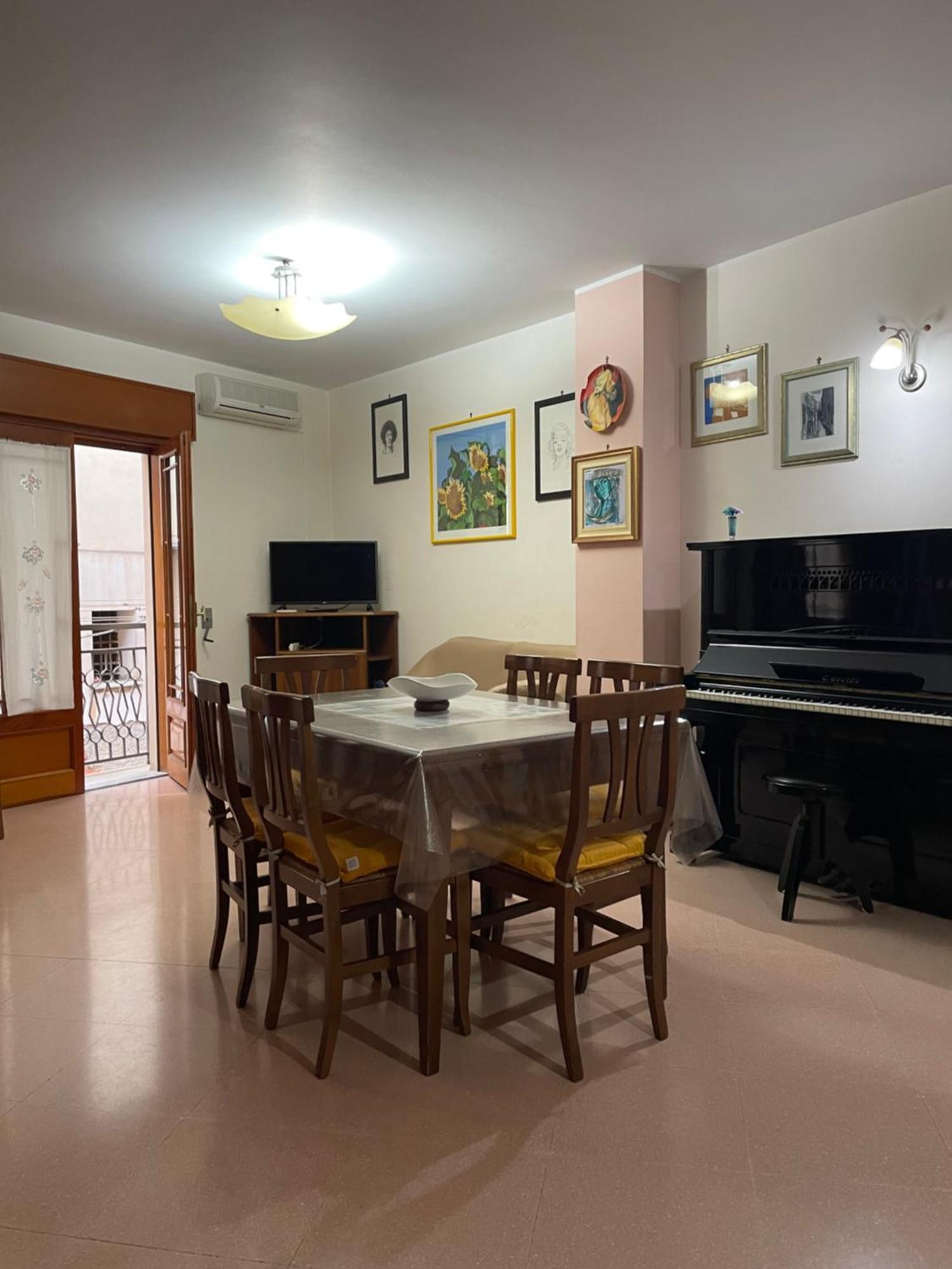 Apartamento La Casa Nel Cortile Castelbuono  Exterior foto