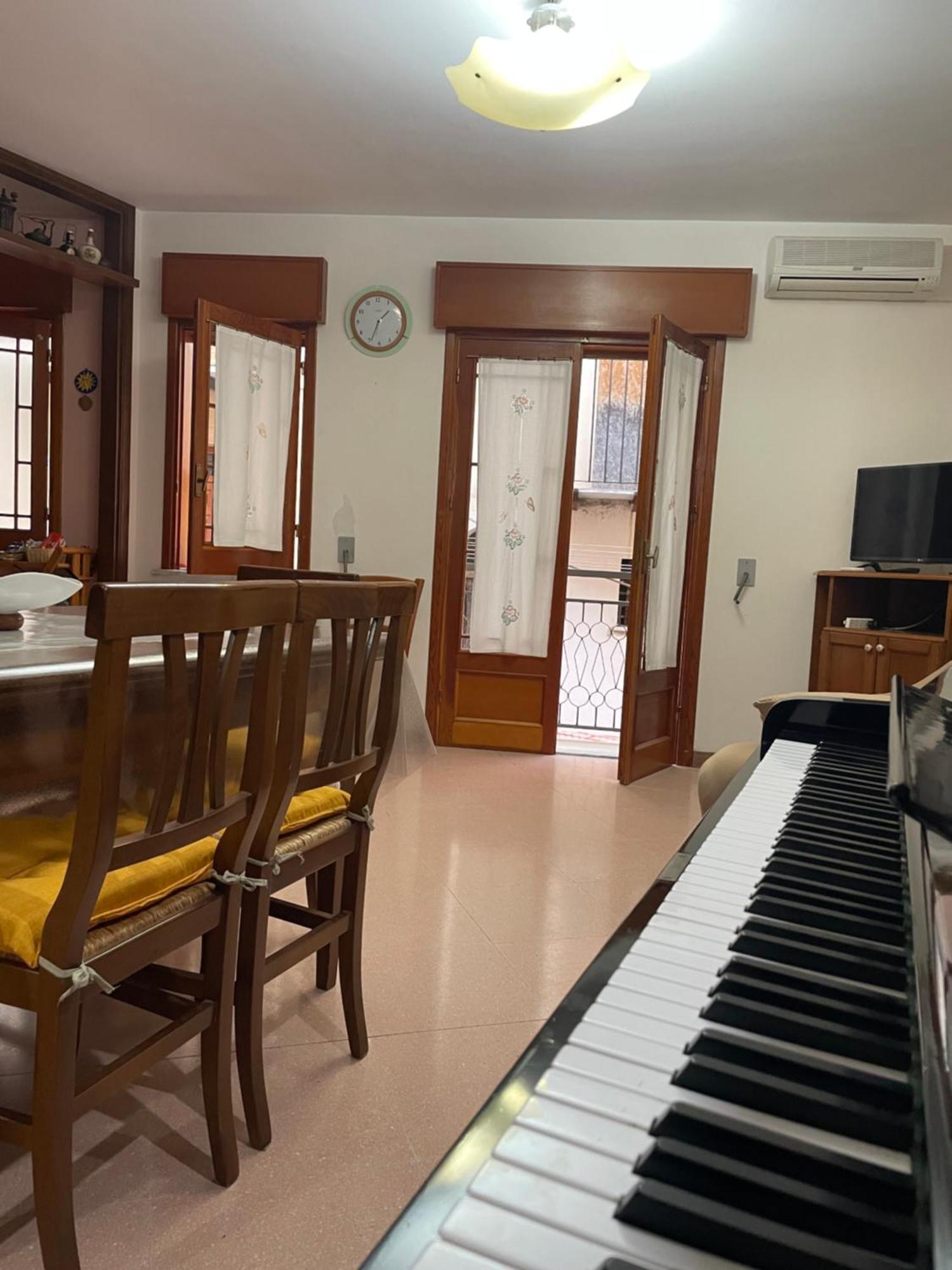 Apartamento La Casa Nel Cortile Castelbuono  Exterior foto