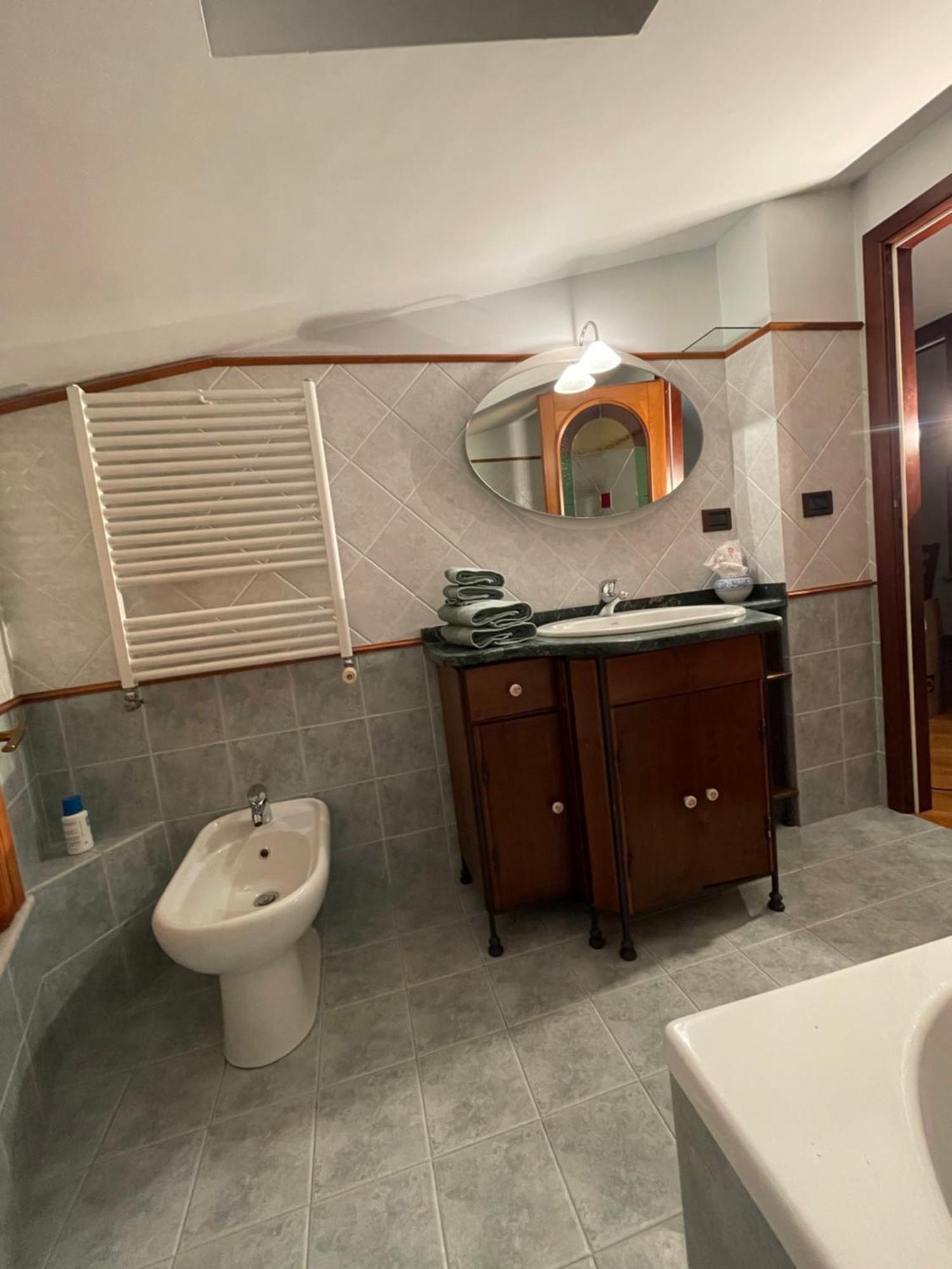 Apartamento La Casa Nel Cortile Castelbuono  Exterior foto