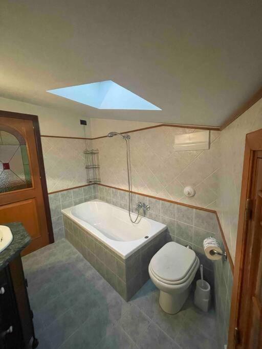 Apartamento La Casa Nel Cortile Castelbuono  Exterior foto